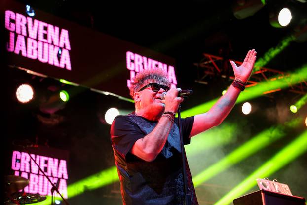 Zagreb: Koncert Crvene jabuke u Areni Zagreb
