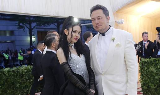 Elon Musk i Grimes promijenili su ime svog djeteta - ali malo