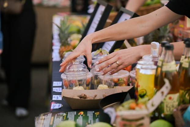 Zagreb: PLACe Market na Kvatriću okupio velik broj posjetitelja