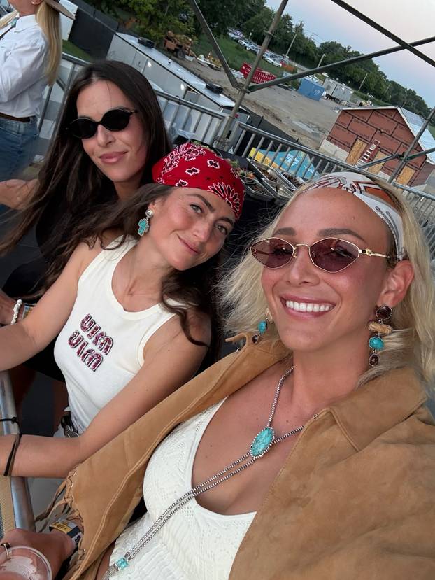 FOTO Nikad oskudnija Donna Vekić uživa na Maldivima!