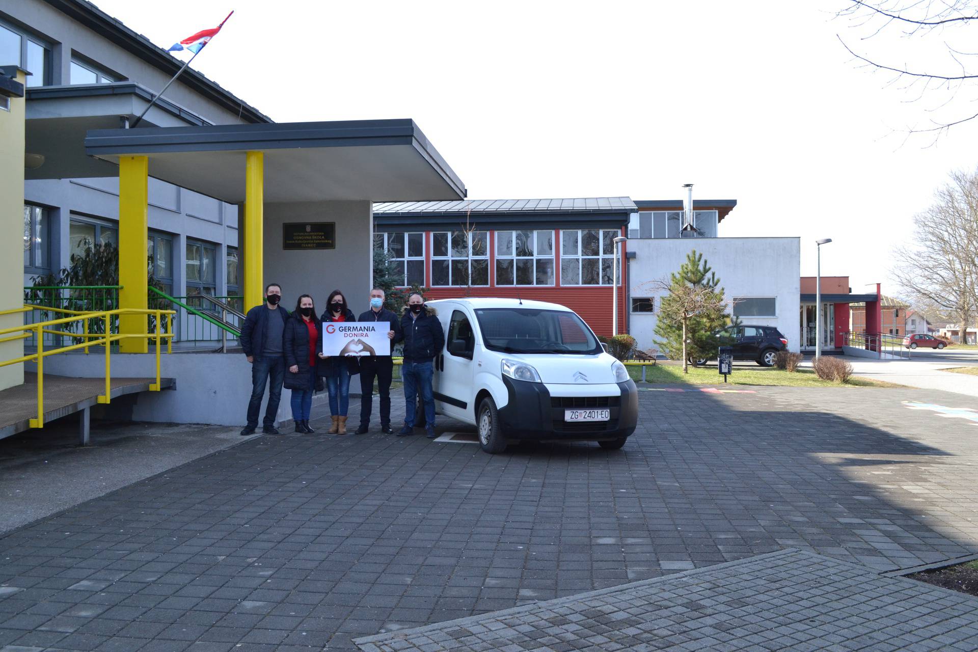 Tvrtka Germania sport uručila automobil Osnovnoj školi Ivanec