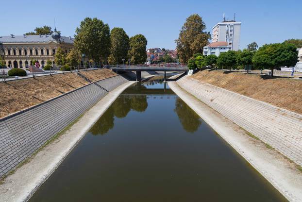 Vukovar: Niski vodostaj Vuke