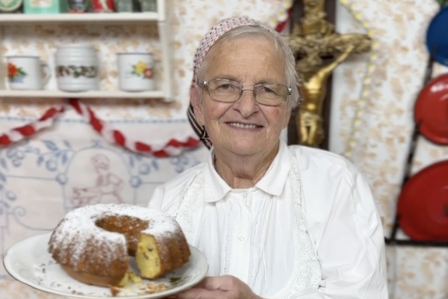 Adventski kalendar božićnih kolača: Kuglof