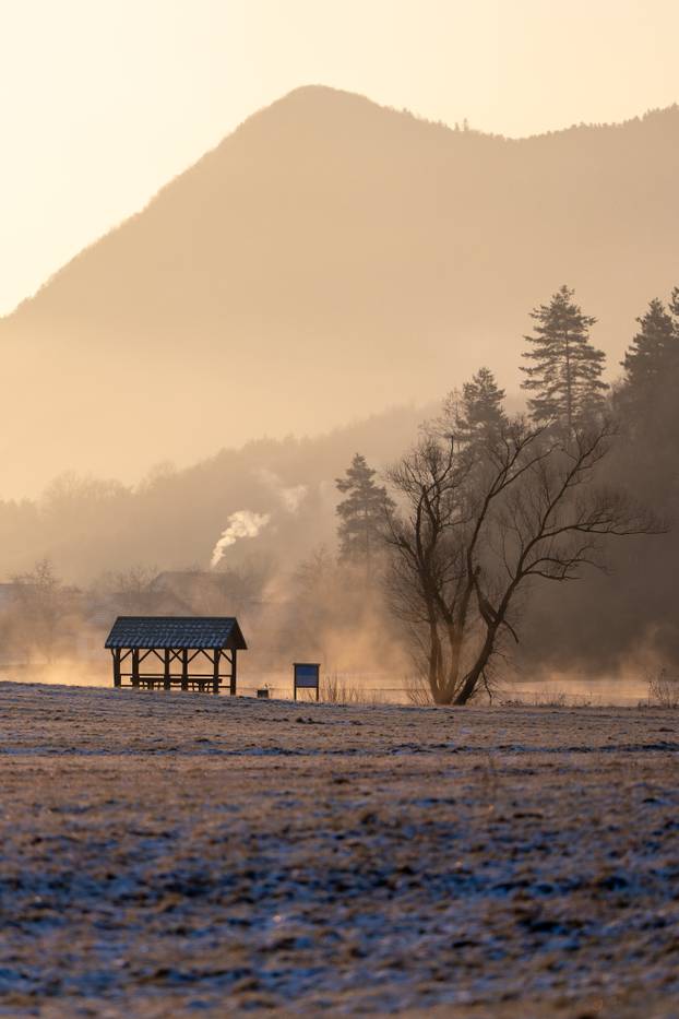 FOTO Negdje minusi, a negdje proljeće: Otočac je najhladniji grad, a u Prevlaci čak 8.4°C