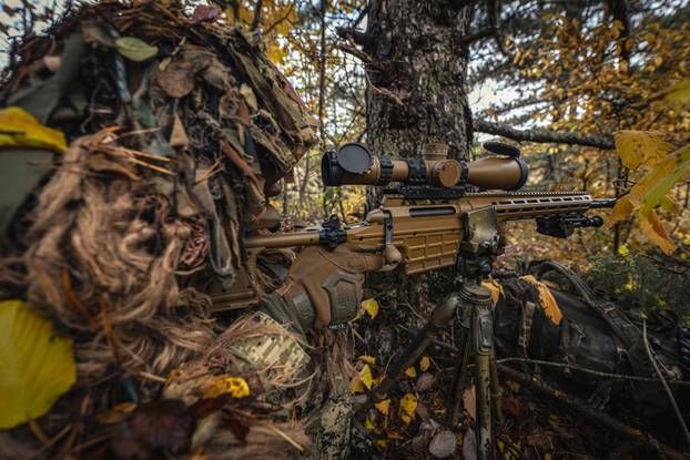 FOTO Pogledajte nove hrvatske snajperiste u akciji. Da prođu 50 metara potreban je jedan sat!