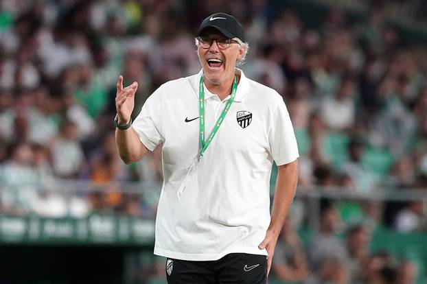 REAL BETIS BALOMPIE  v AL-ITTIHAD. FRIENDLY MATCH.