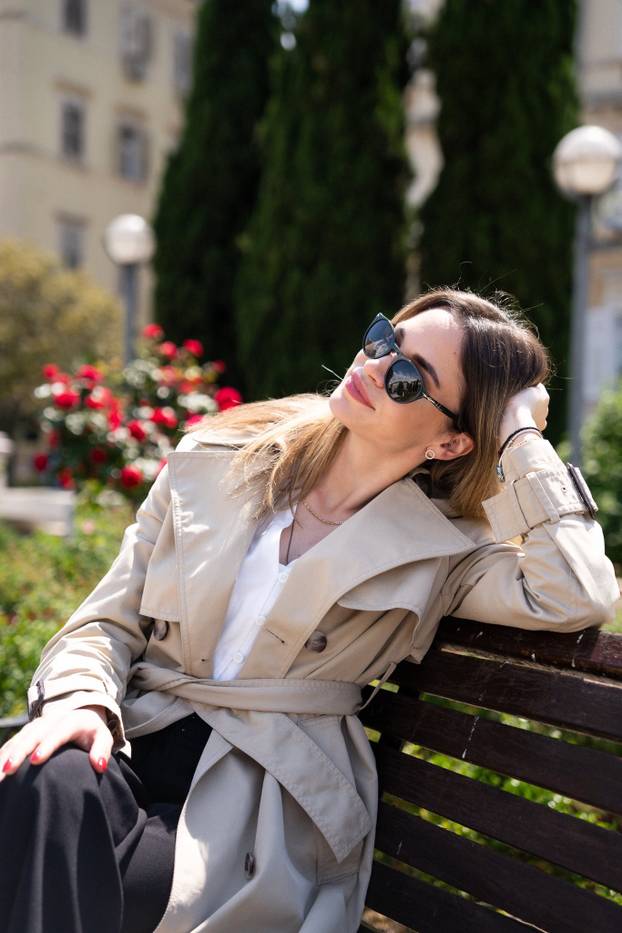 FOTO Ovo je djevojka koju ljubi Igor Kojić: Bila je na izboru za miss, pa je ušla u SDP...