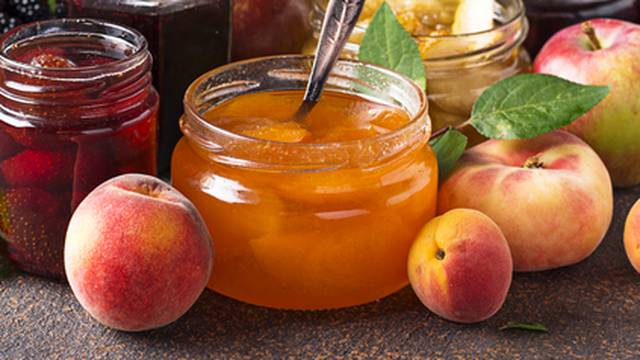 Top 12 slatkih zimnica: Žele od voća, sokovi, pekmezi, kompoti