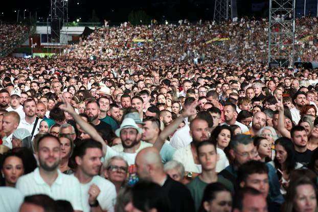 Sarajevo: Dino Merlin održao treći koncert na stadionu Koševo