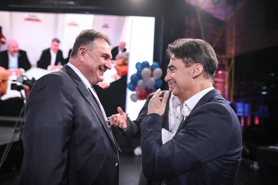 Zagreb: Izborni stožer Zorana Milanovića u Tvornici kulture