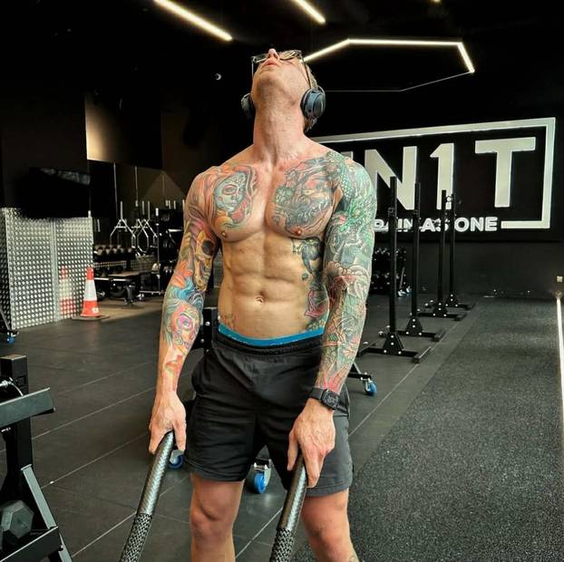 FOTO Swingerski par otkriva sve detalje svog neobičnog odnosa