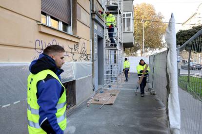 FOTO U Zagrebu počeli skidati grafite sa zgrada u gradu: Evo kolike su kazne za počinitelje