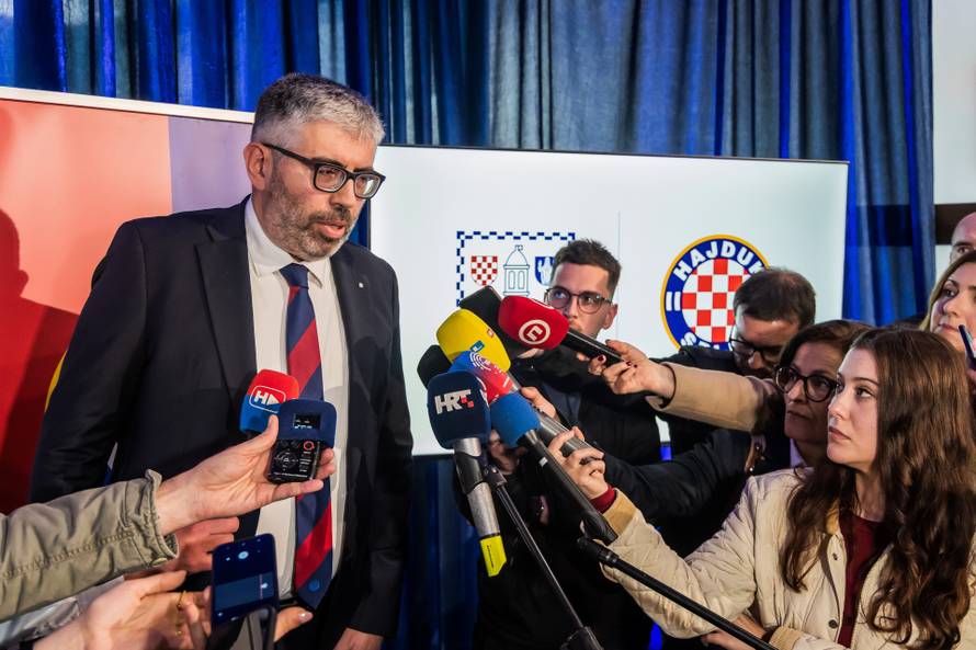 Split: Na Poljudu predstavljena Studija izvodljivosti projekta "Nogometni stadion i kamp u Splitu"