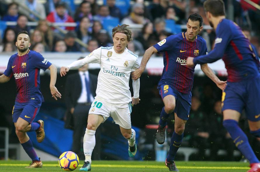 REAL MADRID v FC BARCELONA. LA LIGA 2017/2018. ROUND 17.