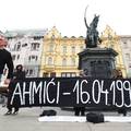 Mirni protest u Zagrebu zbog Ahmića: HVO su ubili 116 civila, među njima i bebu. Žive ih palili