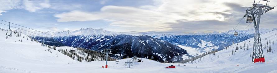 Istočni Tirol za skijanje i planinski odmor po mjeri
