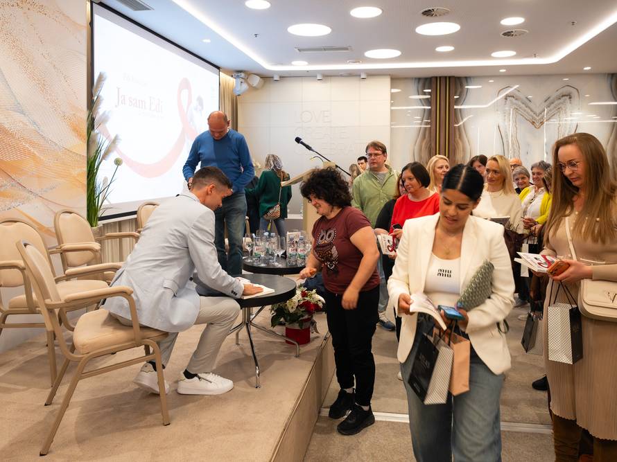 Promocija knjige Edija Kiseljaka okupila poznate: Lisac, Marić i drugi poslali snažne poruke