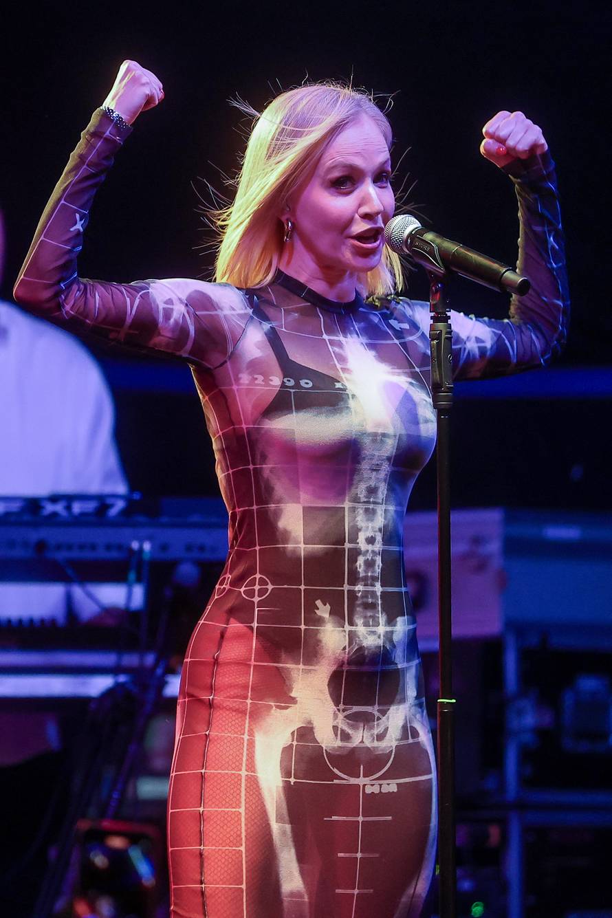 Sarajevo: Jelena Rozga nastupila na otvaranju Summertime Madness festivala