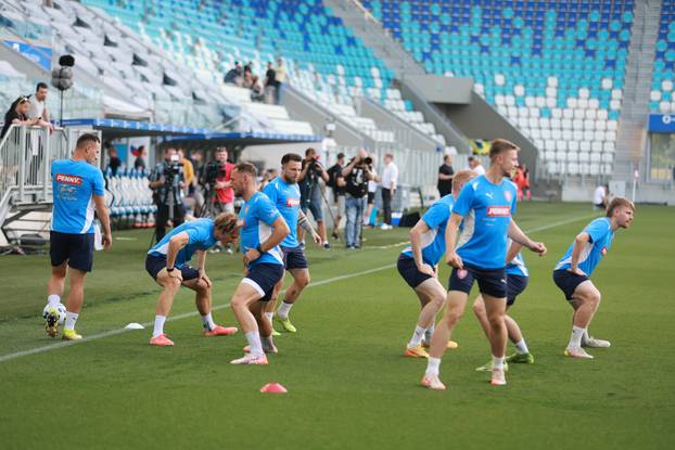 Osijek: Trening češke nogometne reprezentacije