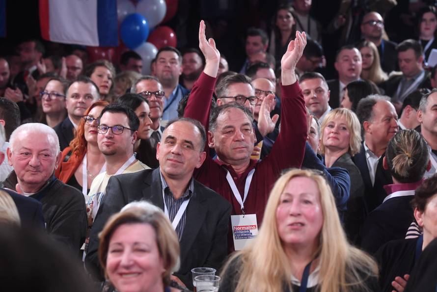 Zoki: Idem proslaviti i spavati; Supruga: Očekujem promjene!