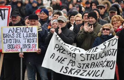 FOTO Građani Čakovca ne odustaju: 'Tražimo da bolnice vodi struka, a ne politika'