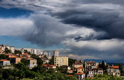 Rijeka: Policija podigla prijavu zbog nezakonitog pogodovanja