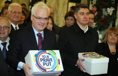 I Milanović pomogao dostaviti Josipovićevih 203.000 potpisa