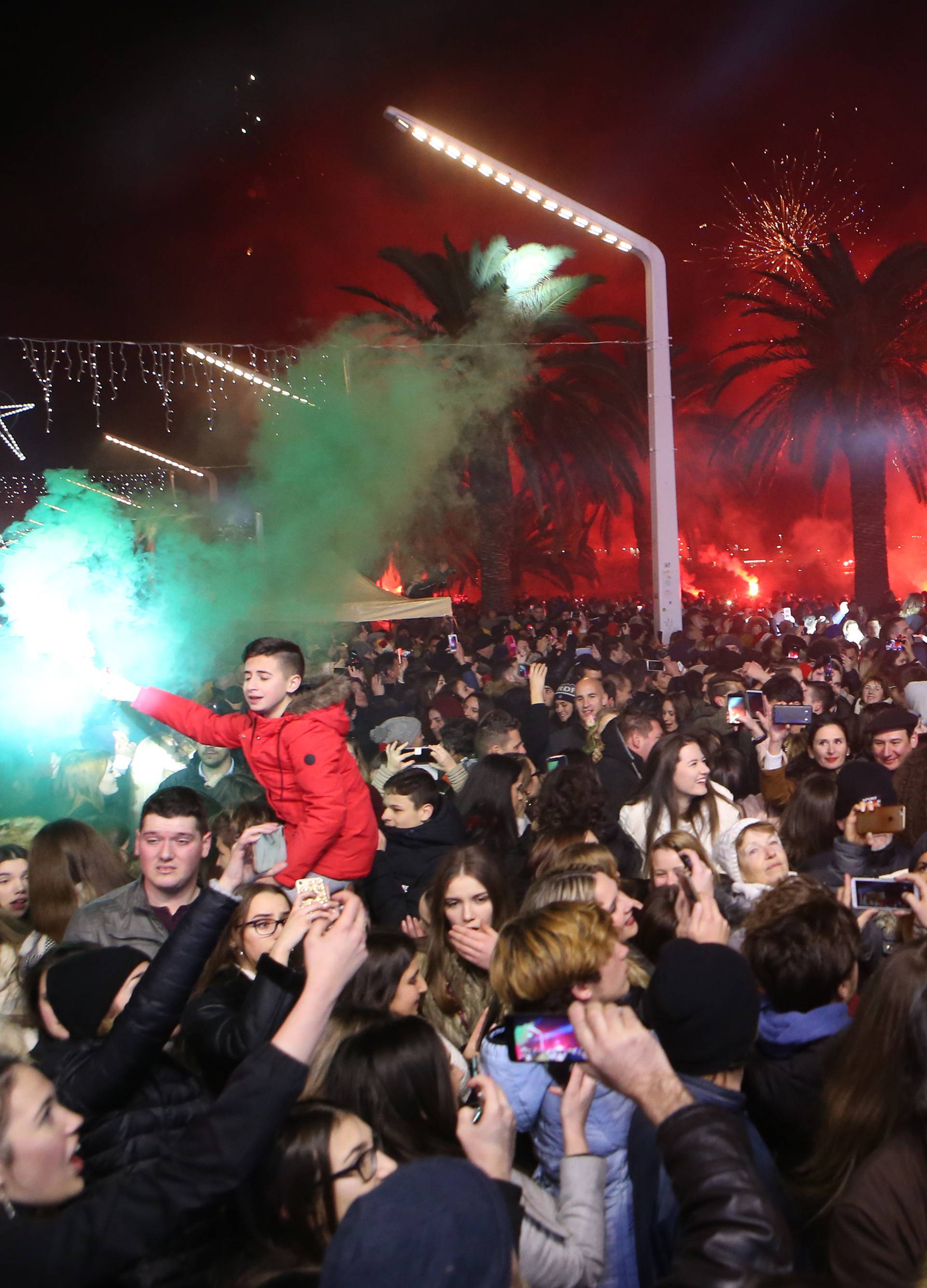 Pogledajte spektakularna slavlja Nove diljem Hrvatske