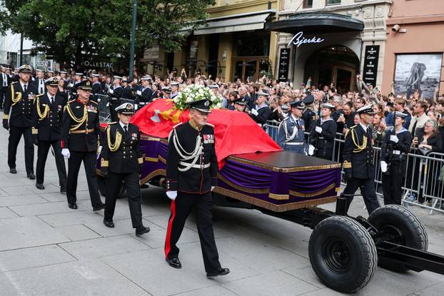 Norway lays King Harald to rest