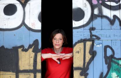 Harari nas tjera da mislimo, a to je danas postao rijedak luksuz