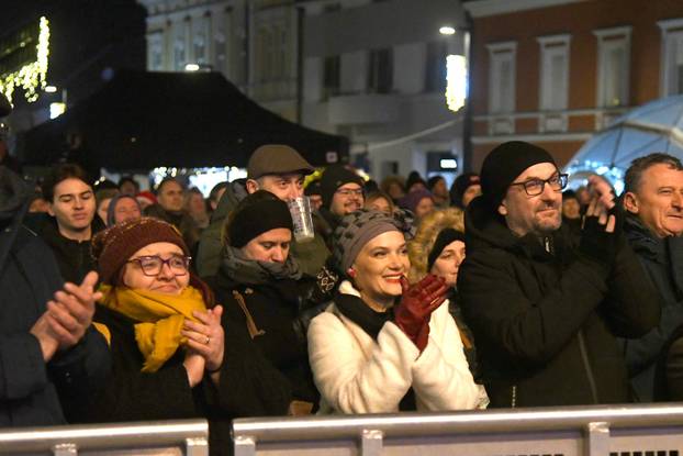 Damir Urban održao je koncert u Koprivnici 