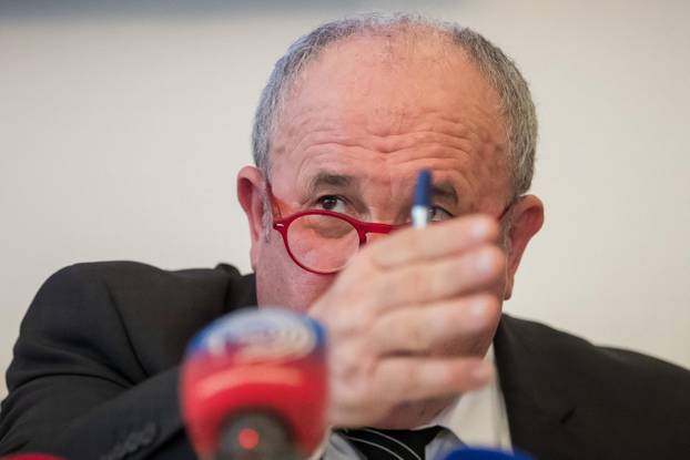 Split: Konferencija za medije Željka Keruma na kojoj je predstavio kandidata za lokalne izbore