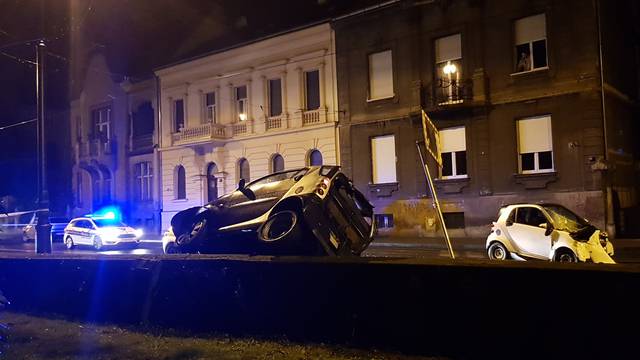Strava u Zagrebu: U sudaru tri auta poginuo jedan čovjek...