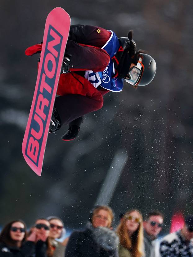Snowboard - Women's Snowboard Halfpipe Qualification