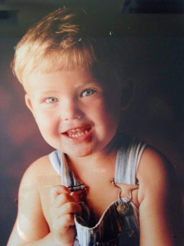 FOTO Sjećate se slatkog dječaka s Kinder čokolade? Matteo je danas uspješni ljepotan...