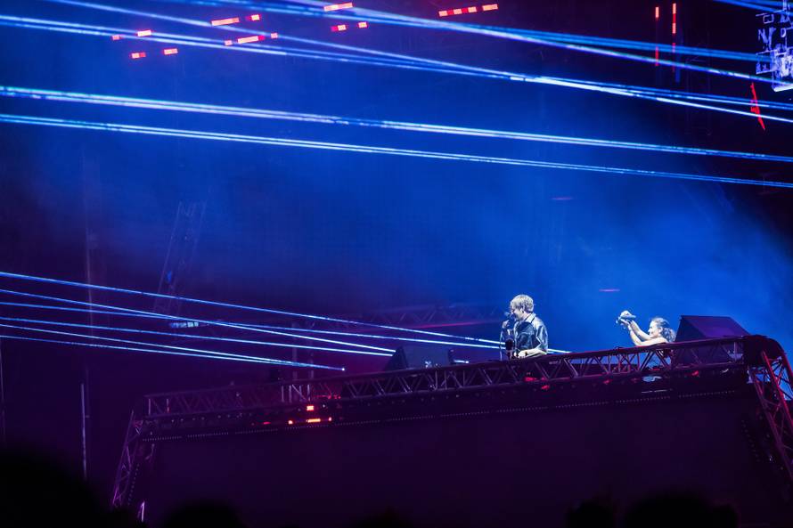 Split - Nastup DJ Morten. 