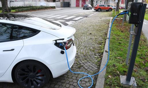 Povijesni preokret u Europske unije: Elektri&ccaron;ni automobili po prvi put nadma&scaron;ili benzince
