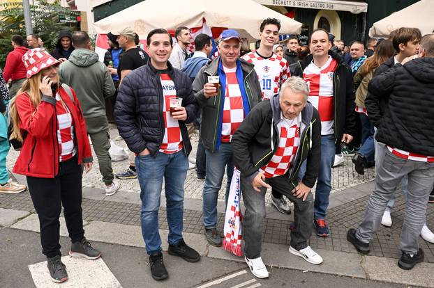 Prag:  Beckett irish  pub, gdje se hrvatski navijaci okupljaju prije utakmice