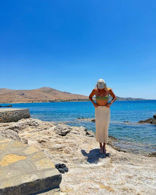 FOTO Vruće ljeto najbolje na svijetu: Skinula se za pratitelje, napunila baterije i pomela sve