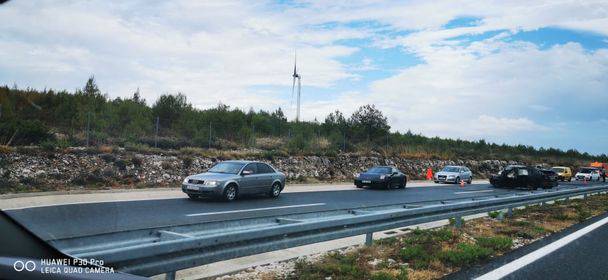 Prometna na A1 između čvorova Šibenik i Vrpolje: Jedan čovjek je ozlijeđen i prevezen u bolnicu