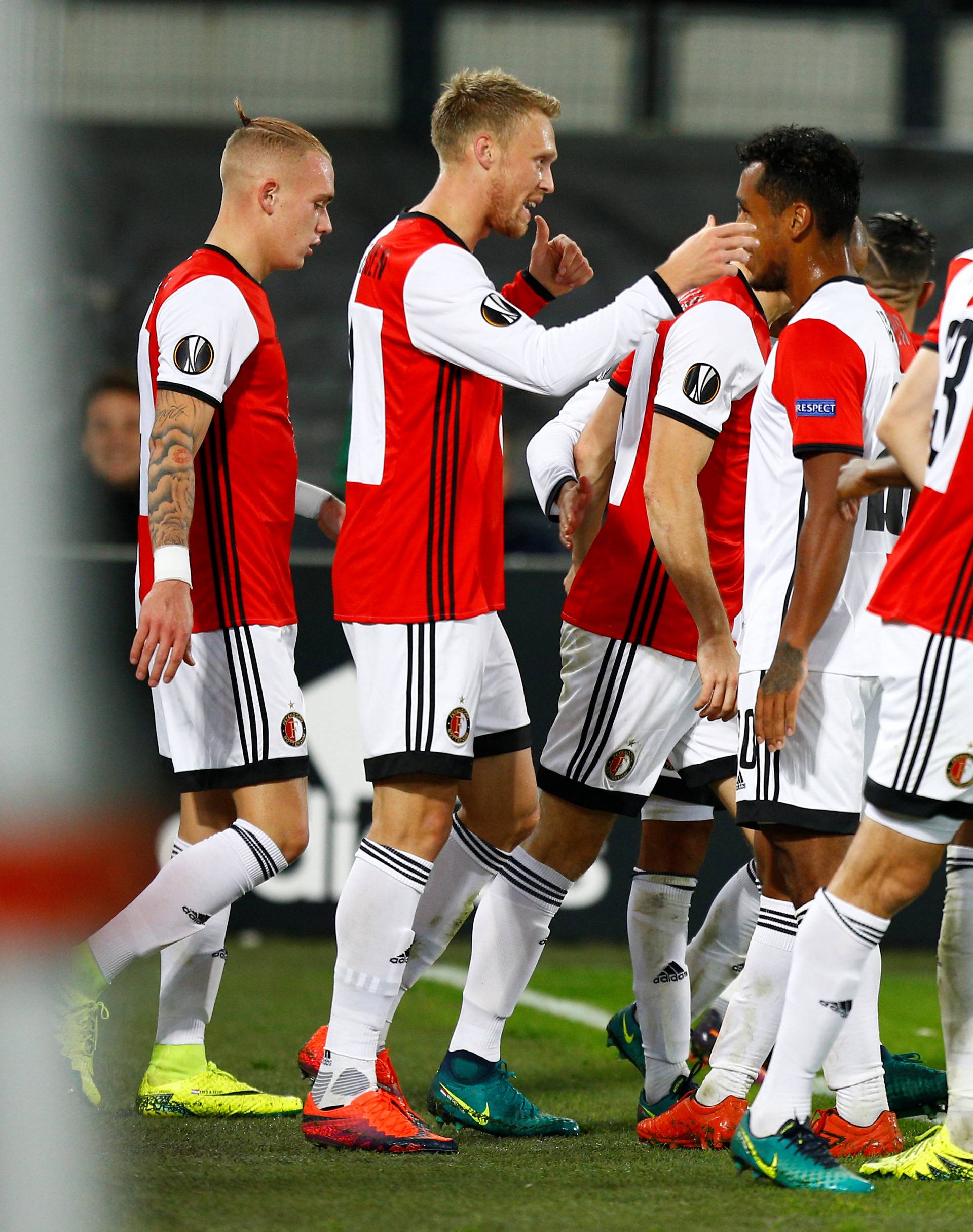 Feyenoord v FC Zorya Luhansk - UEFA Europa League Group Stage