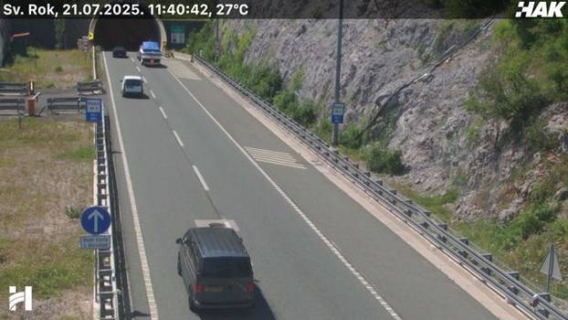 FOTO Zagužvalo se na A1 u oba smjera: Stvaraju se veće kolone