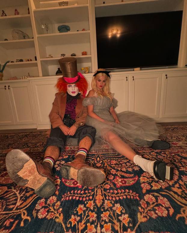 FOTO Kim je bila aligator, Paris Hilton kao Britney Spears: Ovo su slavni nosili za Noć vještica