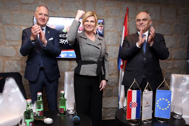 Split: Kolinda Grabar Kitarović obratila se građanima i javnosti na skupu u hotelu Cornaro