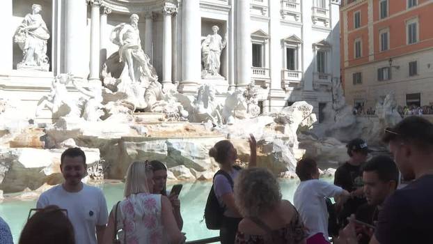 Rome considering limiting tourist access to Trevi Fountain