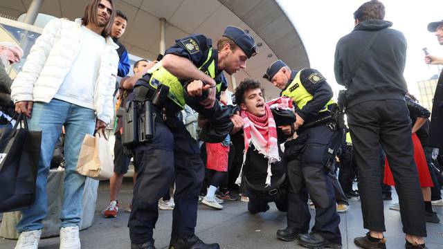 Malmo: Sukob policije i prosvjednika uoči finalne večeri Eurosonga