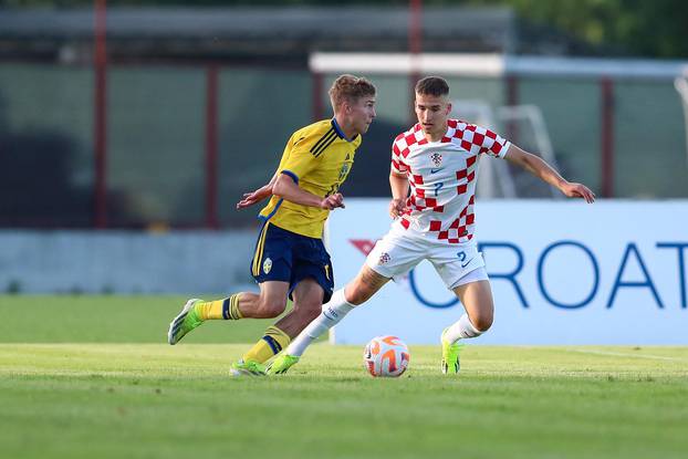 U Sesvetama odigrana nogometna utakmica U-21, Hrvatska - Švedska