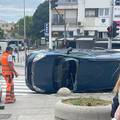 Teški sudar u Splitu: Četvero ozlijeđenih, vadili ih vatrogasci, u automobilu bile i časne sestre