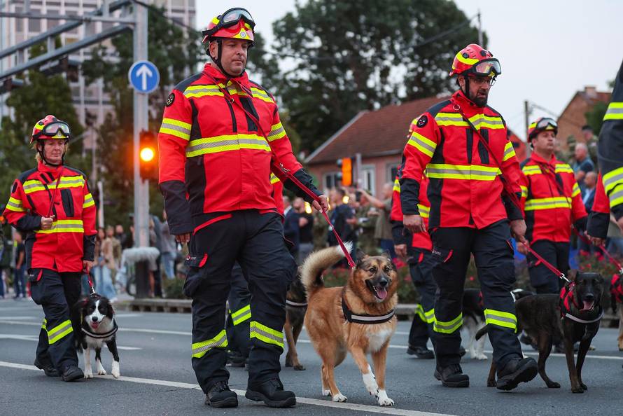 Zagreb: Generalna proba svečanog vojnog mimohoda