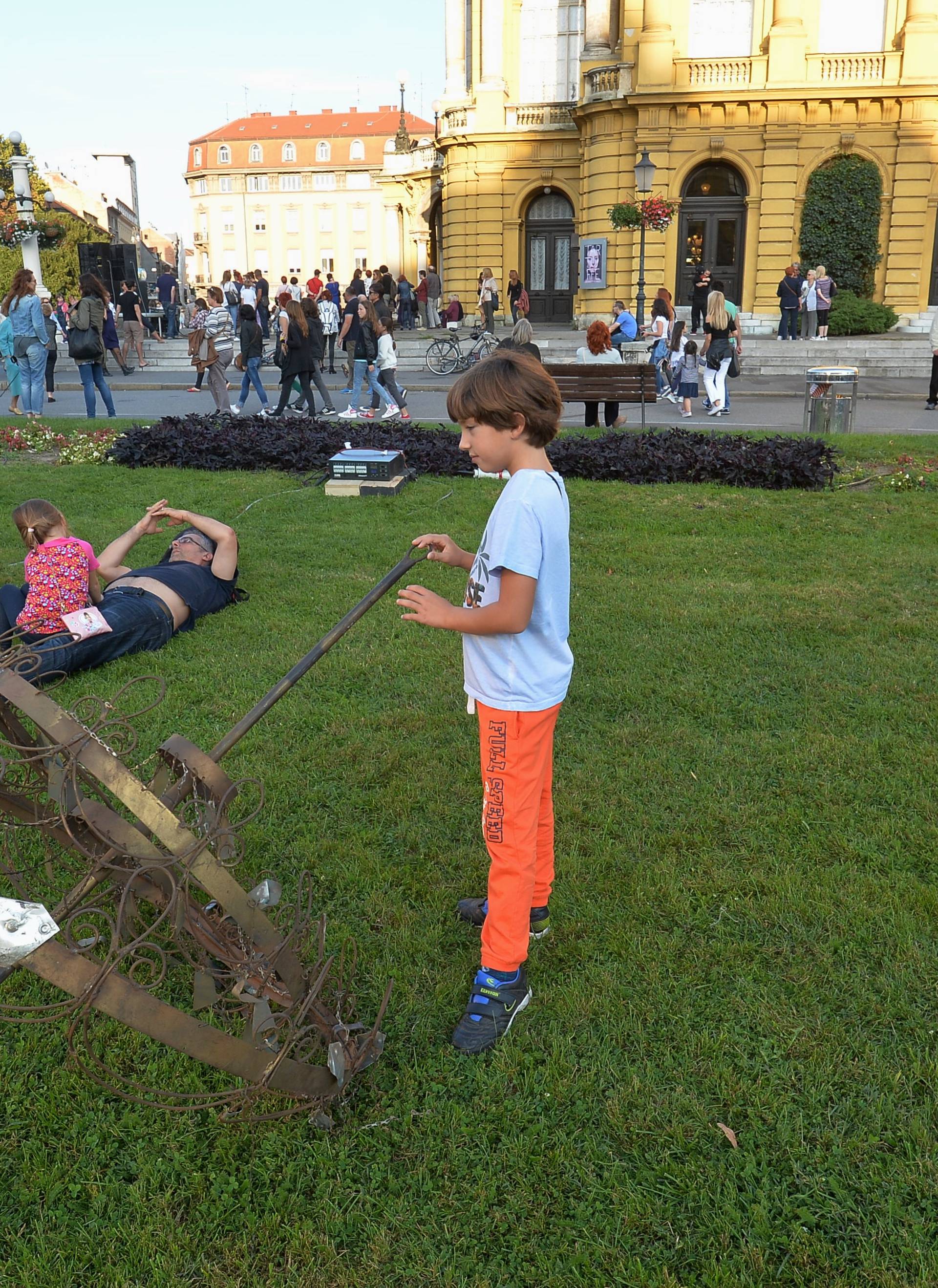 Video: Zagreb je u 'Bijeloj noći' postao jedna velika pozornica